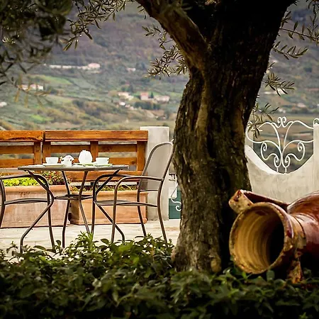 Pietreionne Alloggio per agriturismo *